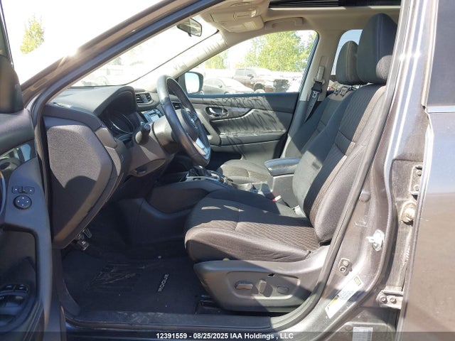 5N1AT2MV8HC843611 Nissan Rogue