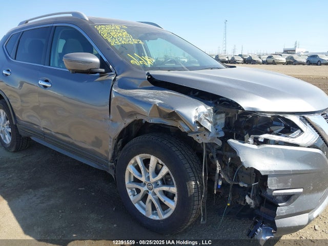 5N1AT2MV8HC843611 Nissan Rogue