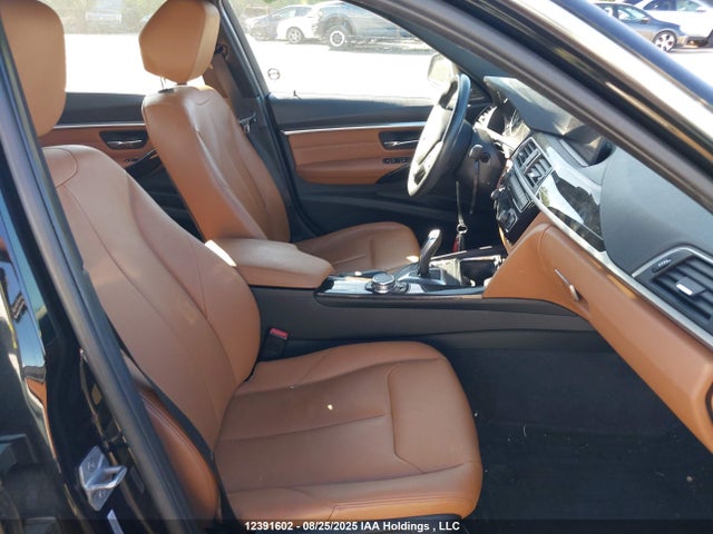 WBA8E3C58GK504014 BMW 328I