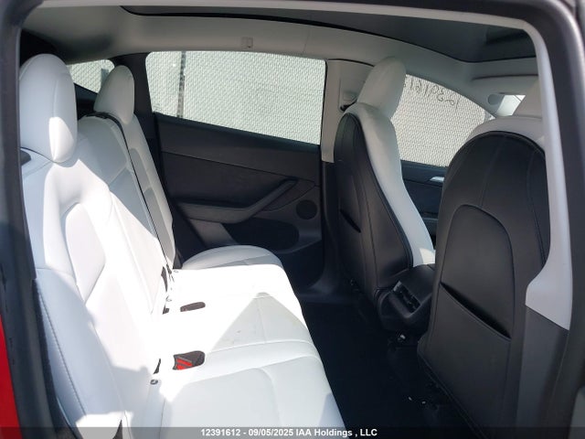 7SAYGDEF9PF664914 Tesla Model Y
