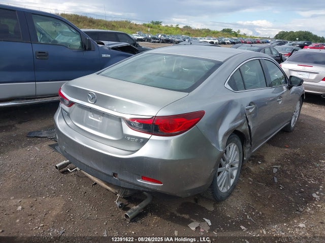 JM1GJ1V6XE1117911 Mazda py
