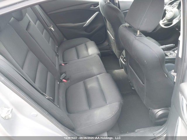 JM1GJ1V6XE1117911 Mazda py