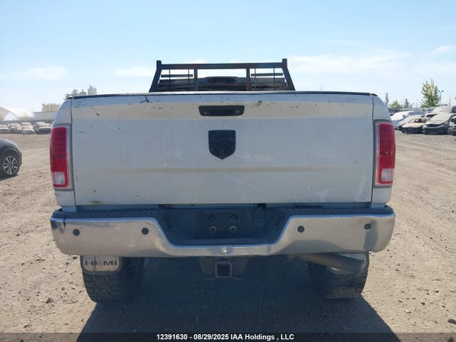 3C6UR5GJ8FG587515 RAM 2500