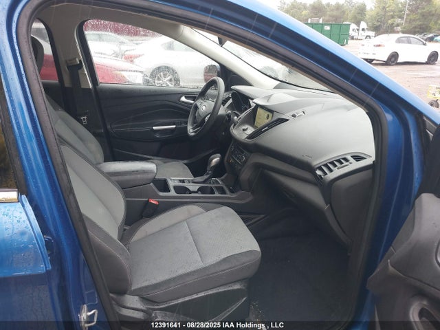 1FMCU0GD4KUB39856 Ford ESCAPE SE