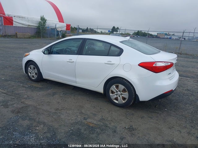 KIA Forte 2014 KNAFK4A61E5082603 Image 3