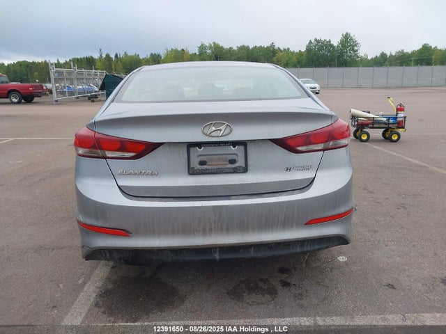 Hyundai Elantra 2017 5NPD74LF9HH117238 Image 17