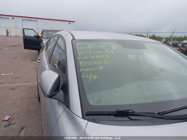 Hyundai Elantra 2017 5NPD74LF9HH117238 Image 19