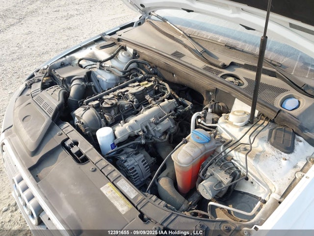 Audi flex fuel capable engine 2015 WAUBFCFL3FN029401 Image 10