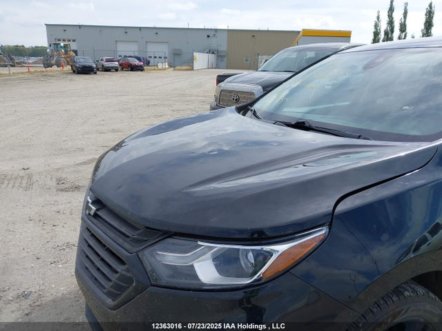 2GNAXUEV3M6110928 Chevrolet lyx