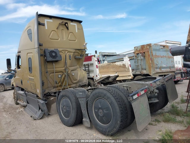 3AKJHPDV8LSLP6277 Freightliner Detroit Dd13