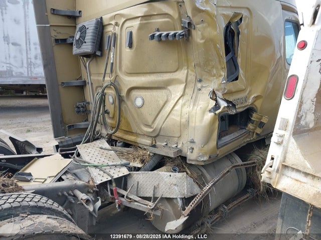 3AKJHPDV8LSLP6277 Freightliner Detroit Dd13