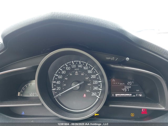 JM1BN1V77H1111771 Mazda pe