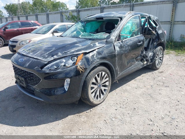 1FMCU9J9XNUA55960 Ford gtdi 240ps