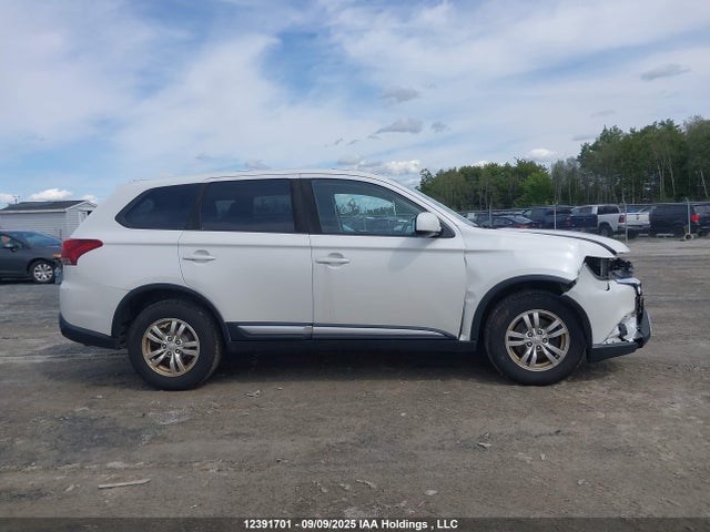JA4AZ2A32KZ604222 Mitsubishi Outlander Es
