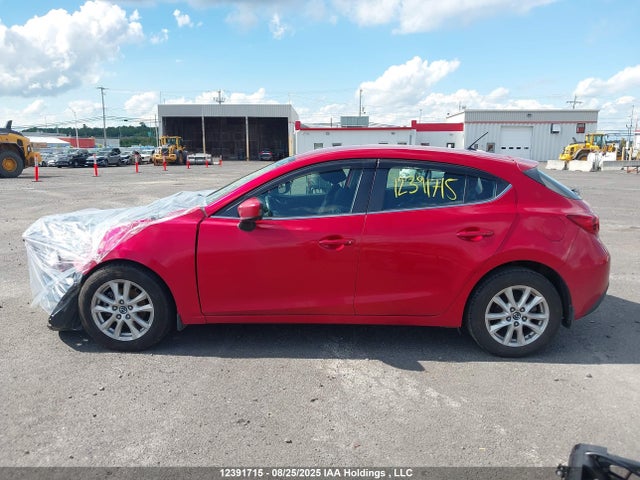 3MZBM1L72GM256303 Mazda pe