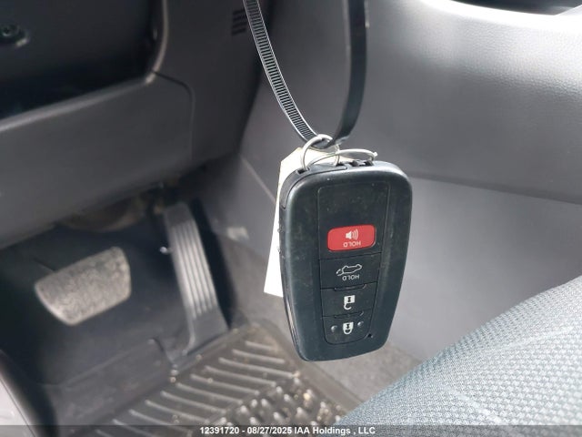 2T3RWRFV5SW290022 Toyota a25a-fxs