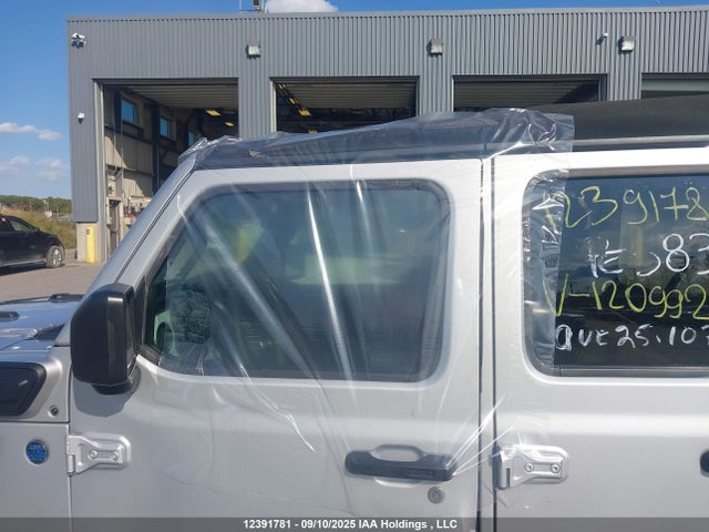 1C4RJXN61RW120992 Jeep Wrangler