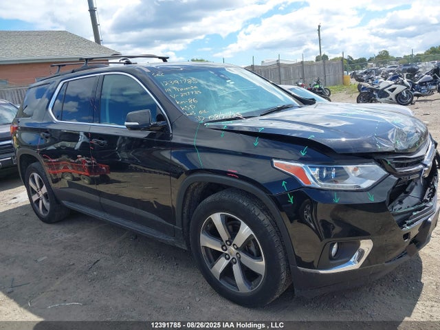 1GNEVHKW3KJ247735 Chevrolet Traverse 3lt