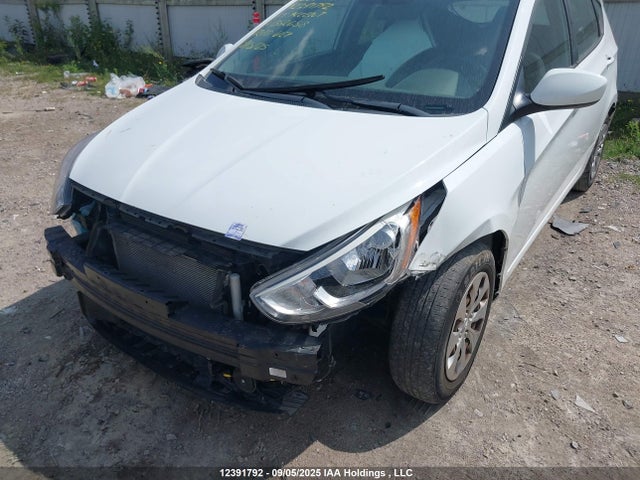 KMHCT5AEXHU352658 Hyundai 2017