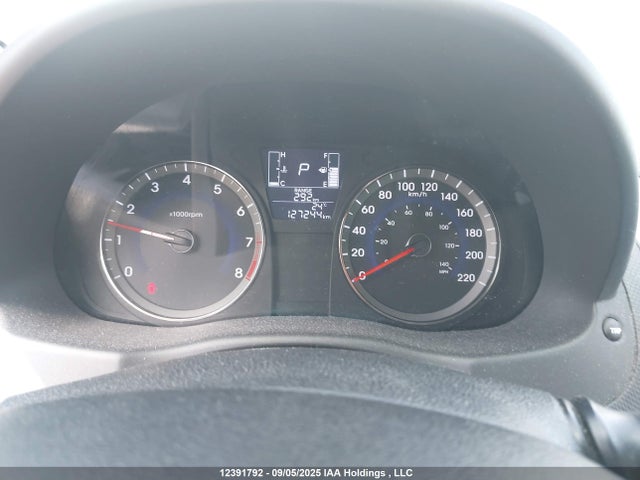 KMHCT5AEXHU352658 Hyundai 2017