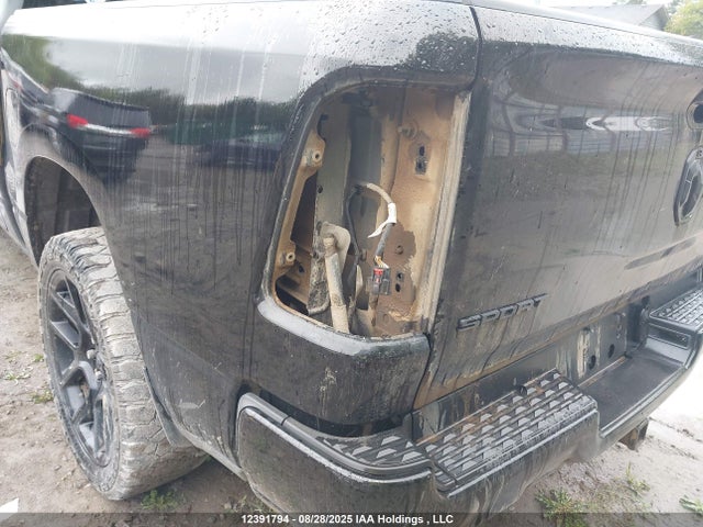 RAM 1500 2023 1C6SRFVT8PN600192 Image 21