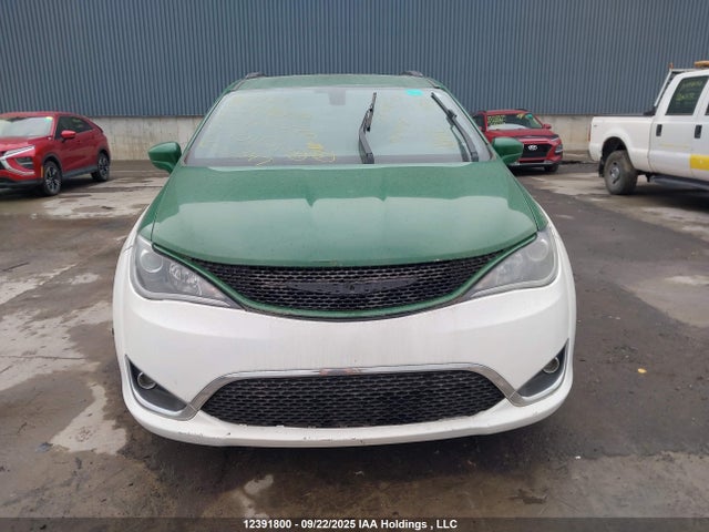 2C4RC1L71LR151131 Chrysler Pacifica