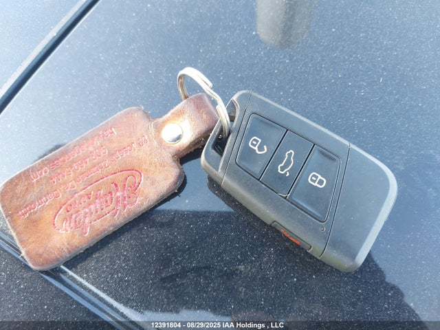 12391804 :رقم المزاد ، 3VW5T7BU6MM023935 vin ، 2021 Volkswagen Jetta Gli مزاد بيع