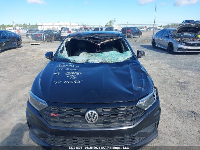 12391804 :رقم المزاد ، 3VW5T7BU6MM023935 vin ، 2021 Volkswagen Jetta Gli مزاد بيع