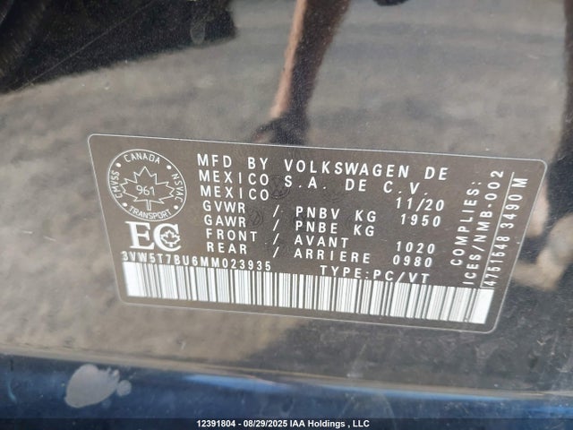 12391804 :رقم المزاد ، 3VW5T7BU6MM023935 vin ، 2021 Volkswagen Jetta Gli مزاد بيع