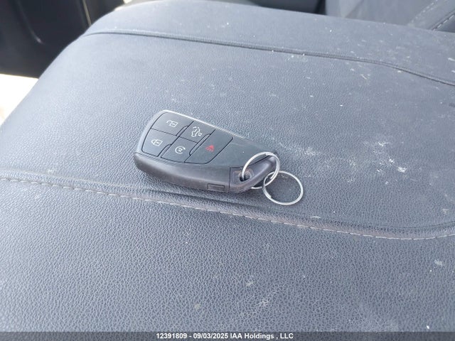 Chevrolet l84 2025 2GCUKEED9S1200807 Image 11