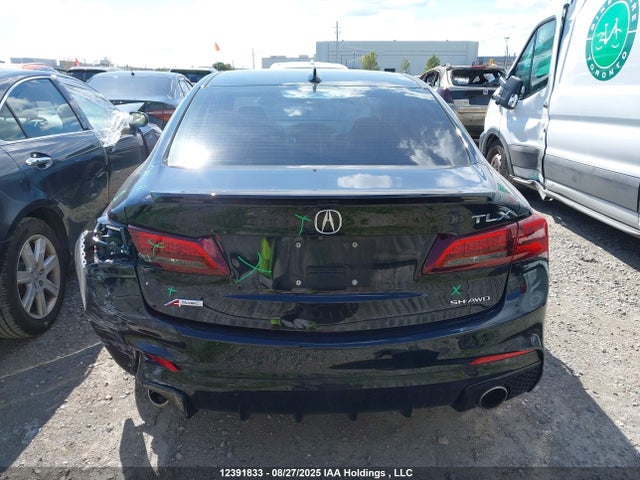 Acura j35y6 2018 19UUB3F85JA800560 Image 16