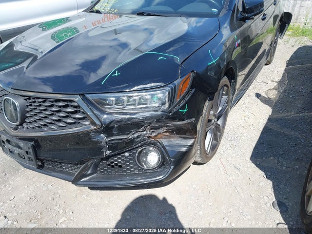 Acura j35y6 2018 19UUB3F85JA800560 Image 6