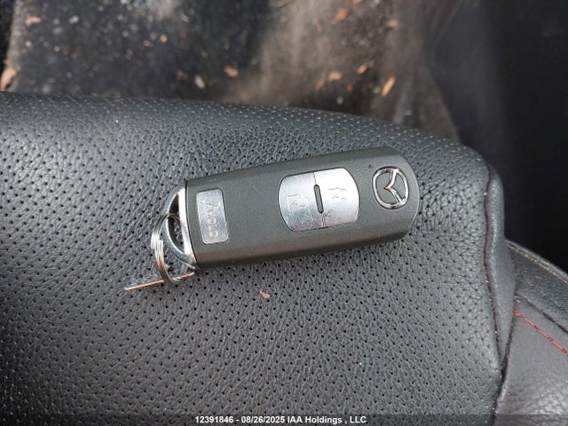 JM3KE4DY5F0542230 Mazda py