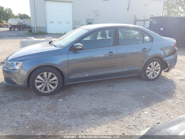 3VW2K7AJ1EM351326 Volkswagen Jetta