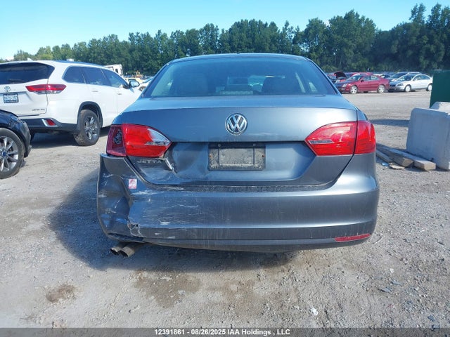 3VW2K7AJ1EM351326 Volkswagen Jetta
