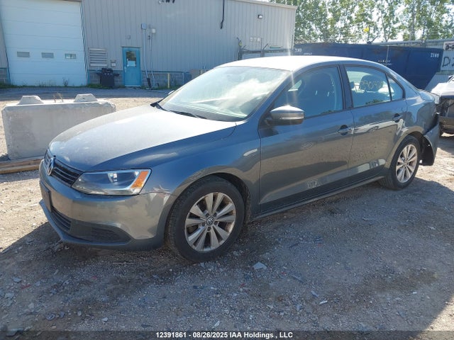 3VW2K7AJ1EM351326 Volkswagen Jetta