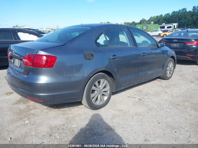 3VW2K7AJ1EM351326 Volkswagen Jetta