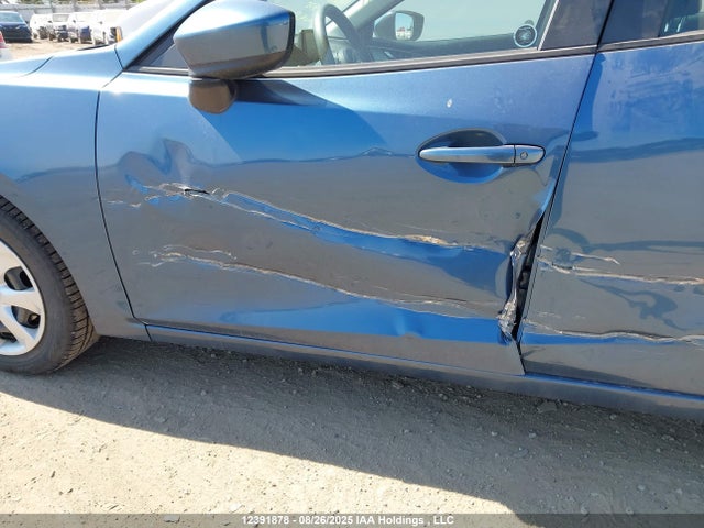 Mazda pe 2018 3MZBN1U71JM220122 Image 19
