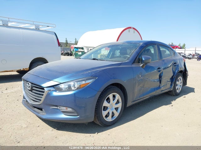 Mazda pe 2018 3MZBN1U71JM220122 Image 2