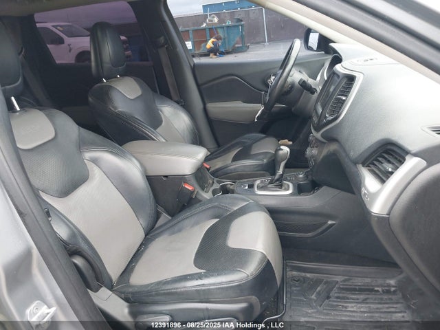 1C4PJMDS7EW131395 Jeep Cherokee