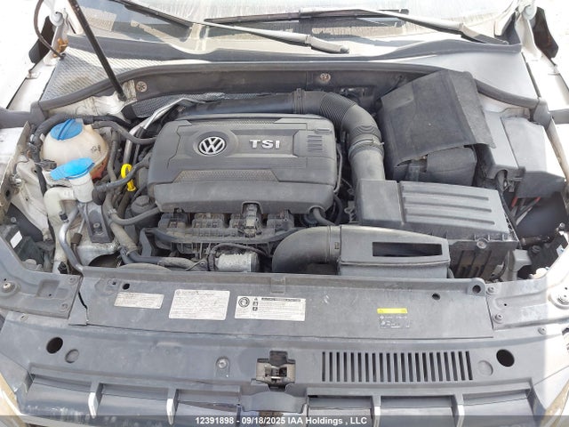 Volkswagen Passat 2014 1VWCS7A39EC103719 Image 10