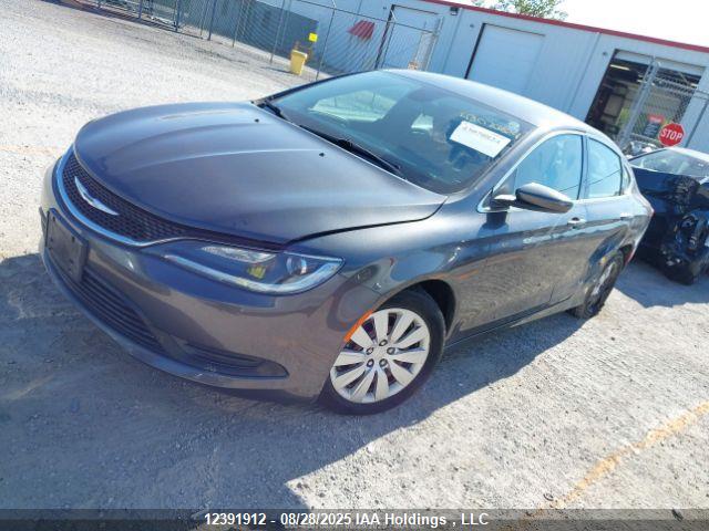 Chrysler 2015 2015 1C3CCCFB5FN672134 Image 3