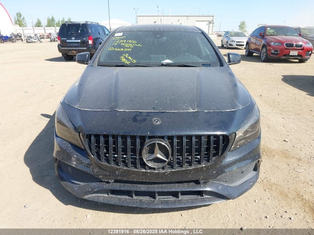 WDDSJ4GB5JN663241 Mercedes-Benz CLA-Class