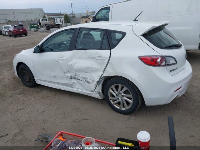 12391921 :رقم المزاد ، JM1BL1L71C1690158 vin ، 2012 Mazda 3 I مزاد بيع