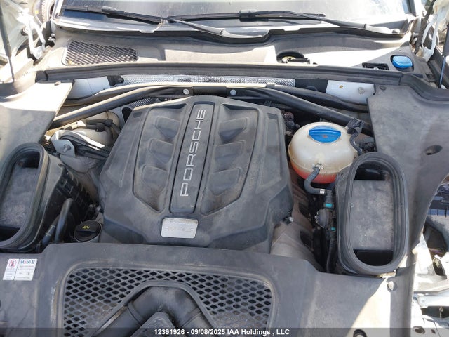 Porsche Macan 2015 WP1AB2A53FLB43440 Image 10