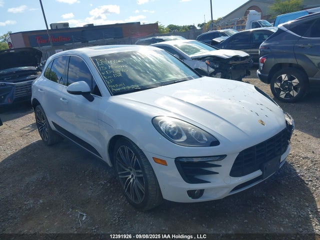 Porsche Macan 2015 WP1AB2A53FLB43440 Image 14