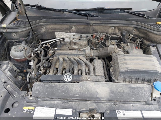 Volkswagen 2019 2019 1V2MR2CA1KC525995 Image 10