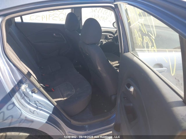 KIA gamma 2016 KNADM4A34G6589581 Image 8