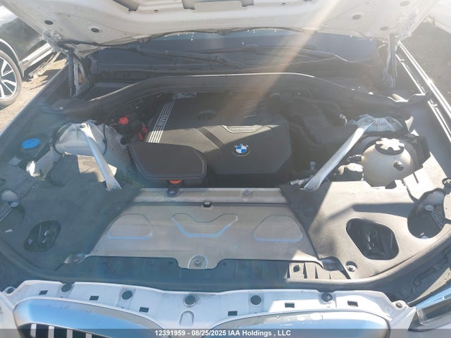 5UX53DP03R9W66626 BMW X3