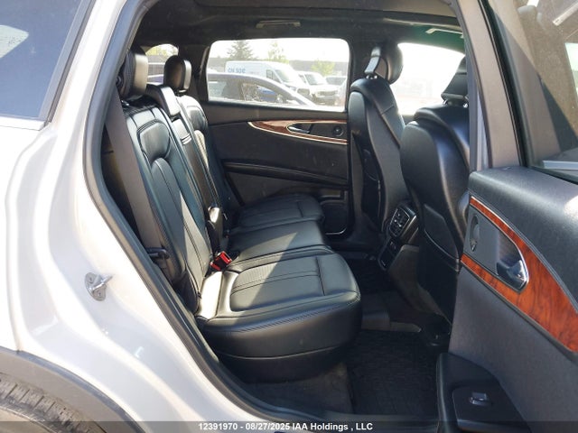 2LMPJ8LP0KBL40026 Lincoln 2.7l gtdi